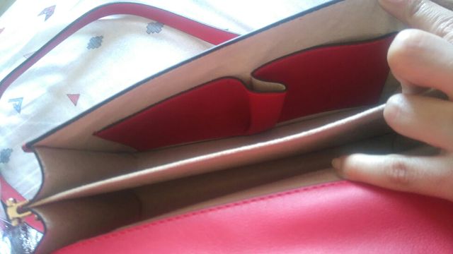 Precioso bolso rojo NUEVO