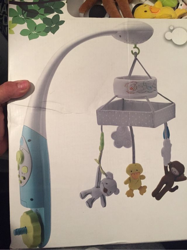 Carrusel de juguete para cuna