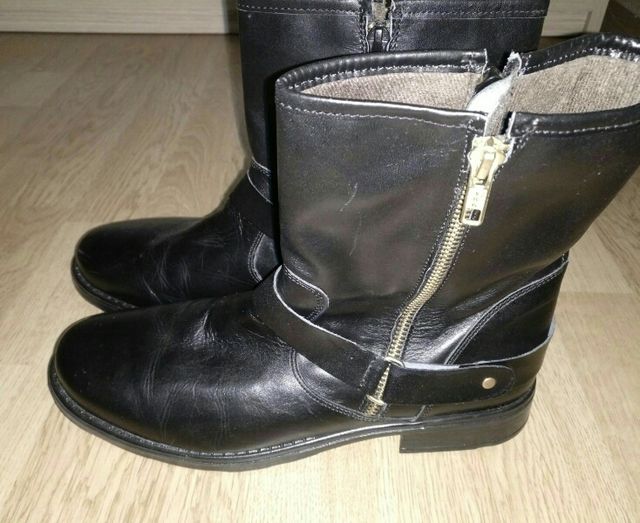 BOTAS PIEL NEGRA NUEVAS