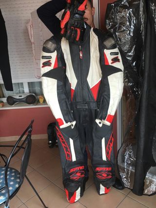 traje de moto chica