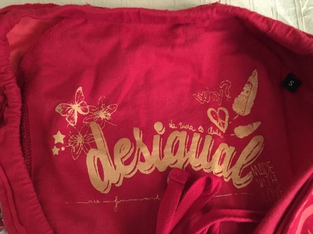 Camiseta chica desigual