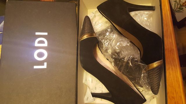 Zapatos de tacon nuevos