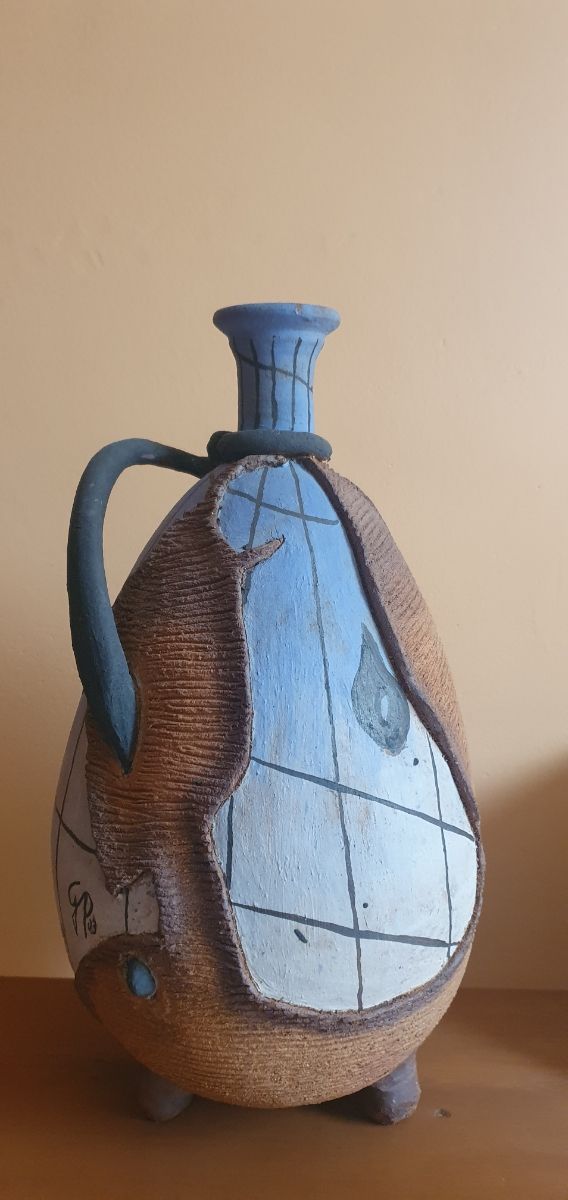 Jarrón decorativo artista nacional