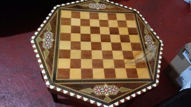 Antiguedad Mesa pequeña