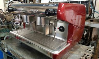 Cafetera futurmat f3 buena ocasion de segunda mano por 800 EUR en Barcelona  en WALLAPOP