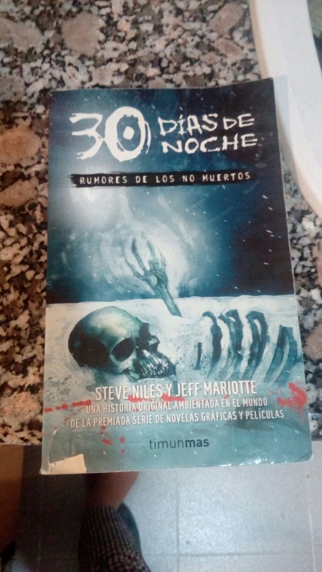 Libro 30 dias de noche.