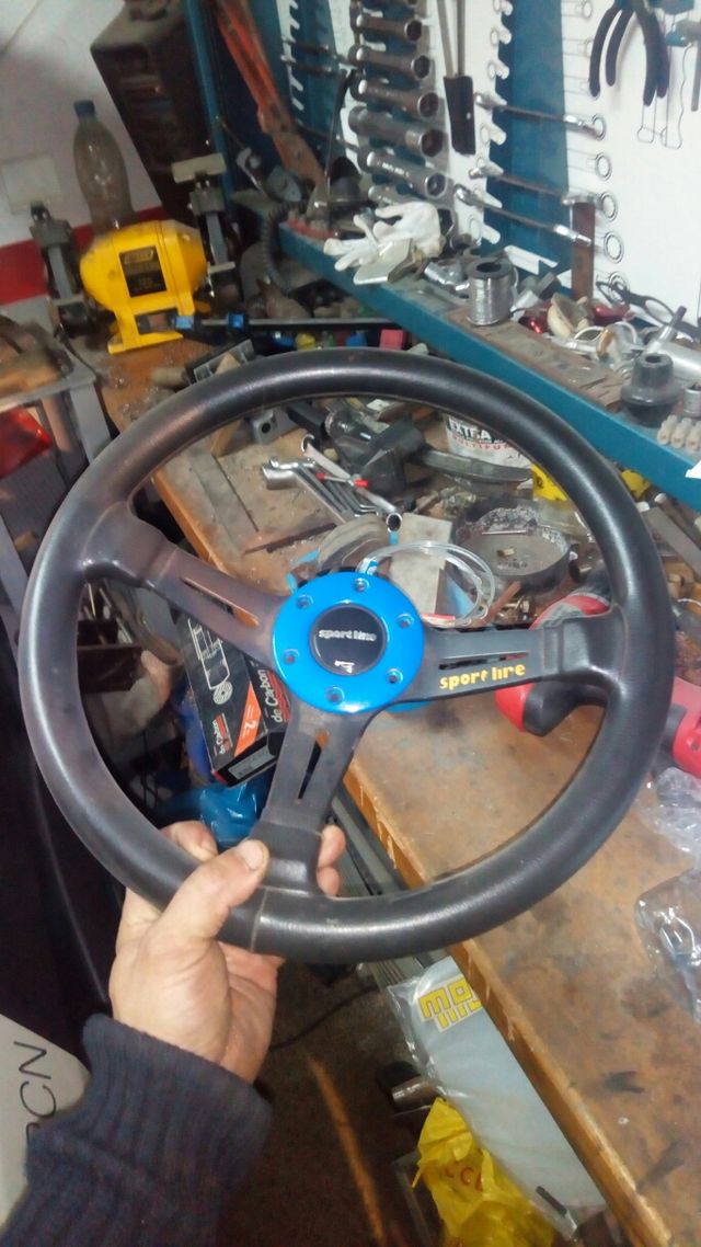 Volante coche