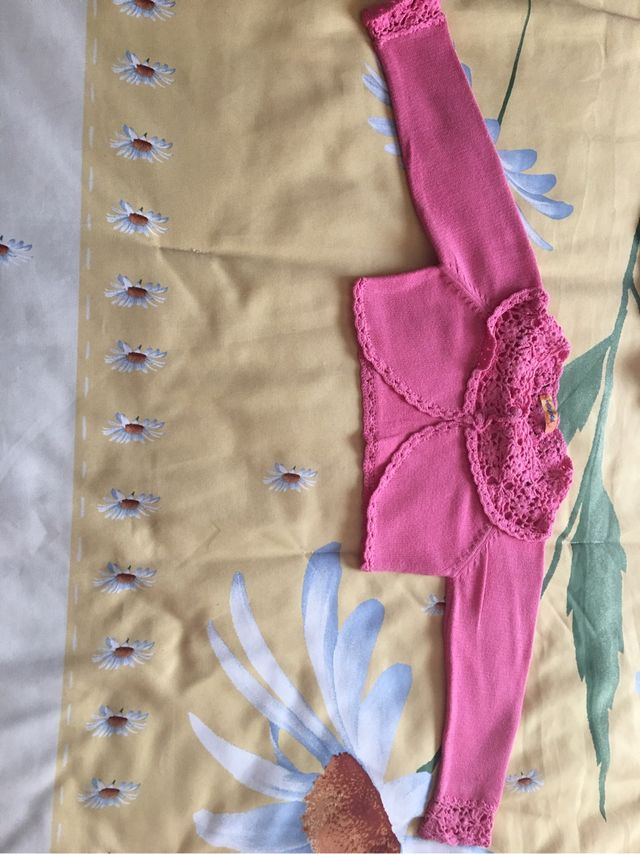 Chaquetita punto niña