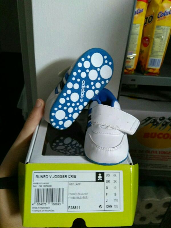 Zapatillas Adidas baby número 19