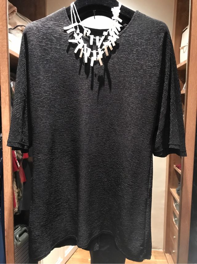 Camiseta negra manga corta