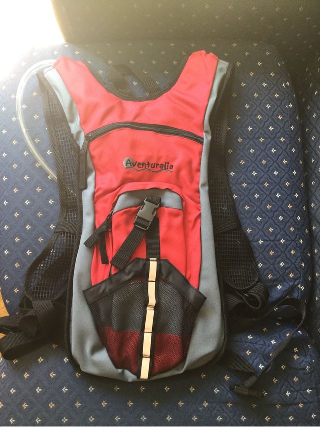 Mochila de hidratación nueva 