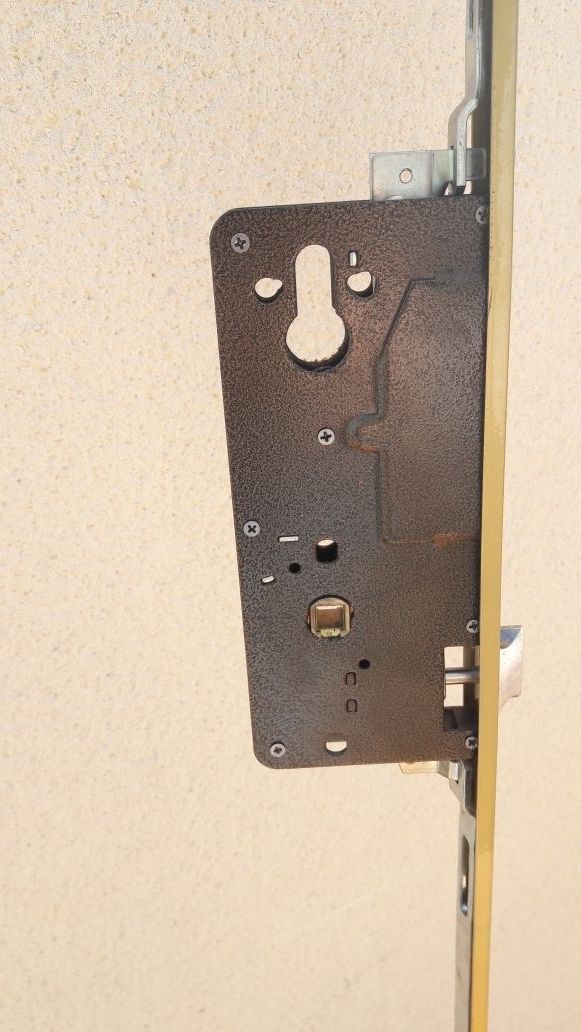 CERRADURA para puerta seguridad TESA