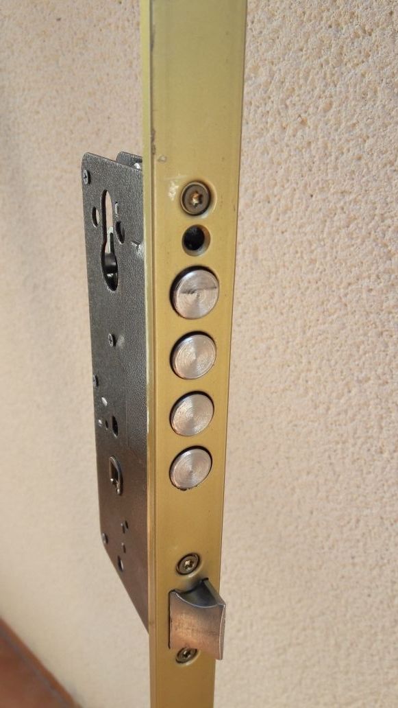 CERRADURA para puerta seguridad TESA