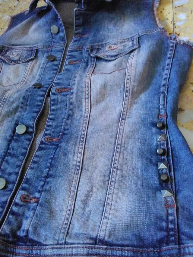 Chaleco vaqueros BENETTON NUEVO