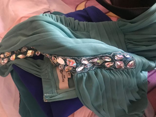 Lote 2 vestidos cortos de fiesta M/L