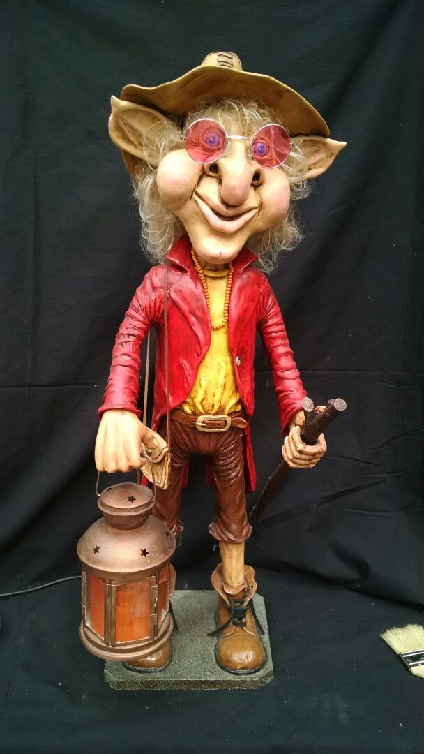 figura de duende lampara hecho a mano