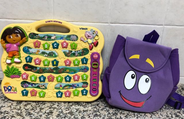 Pack Dora: Videoconsola, Juego didáctico y mochila