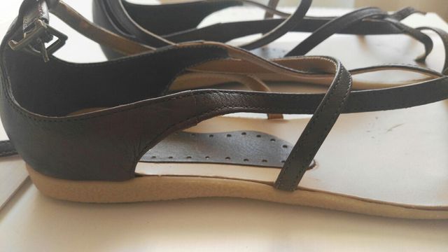 Sandalias cuero 40