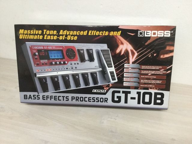 BOSS GT-10B
