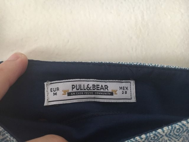 Mini falda pull and bear