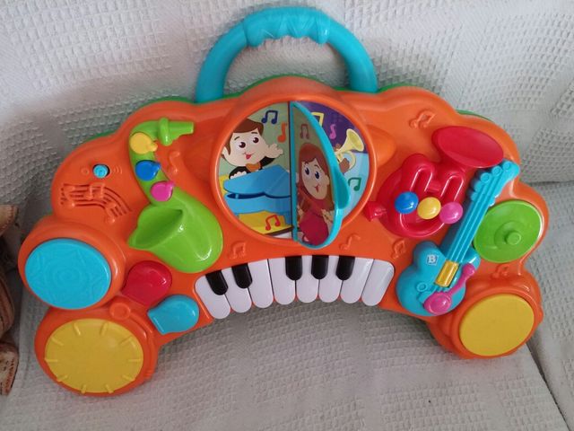 Juguete musical 10 en 1.