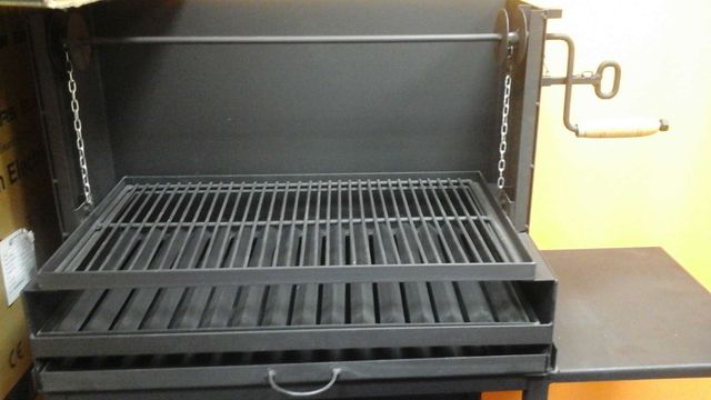 Barbacoa nueva  prepárate!! Ya disponibles