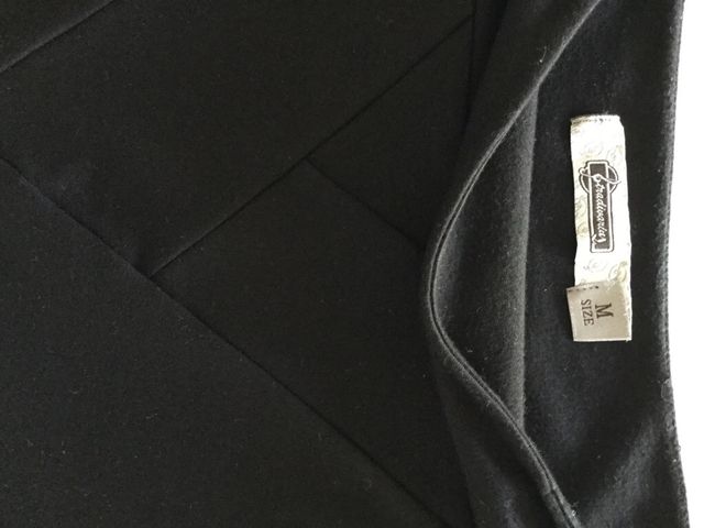 Falda tubo negra stradivarius