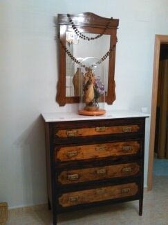 Comoda y espejo