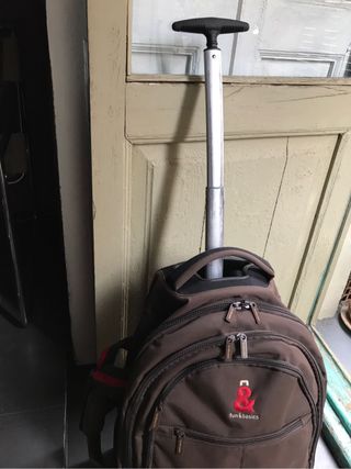 Maleta Fun\u0026amp;basic cabina\\/equipaje mano ligera de segunda mano por 35  EUR en Valencia en WALLAPOP
