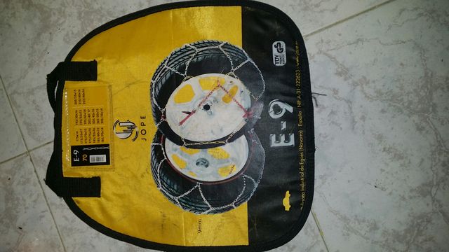 Cadenas de nieve coche