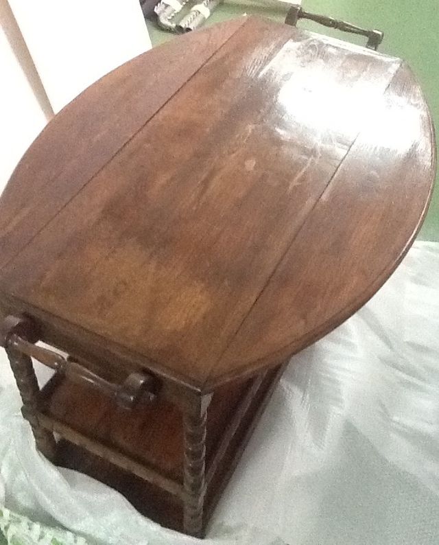 Mesa mueble bar de segunda mano por 80 € en Aldea Nova en WALLAPOP