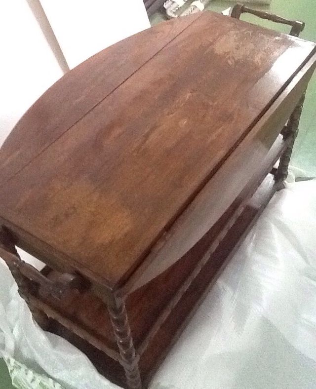Mesa mueble bar de segunda mano por 80 € en Aldea Nova en WALLAPOP