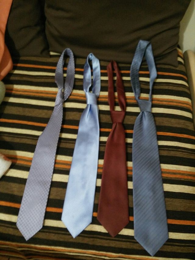 CORBATAS HOMBRE VARIAS MARCAS