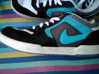 Bambas Nike Renzo Jr. de segunda mano por 20 EUR en Barcelona en WALLAPOP