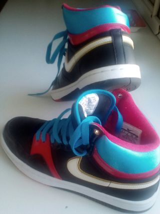 zapatillas nike en bota