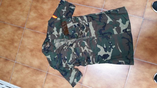 Camisa militar antigua