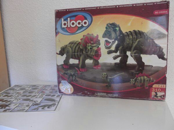 BLOCO. Juego de construcción.