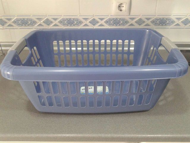 Pongo todo cesto de ropa