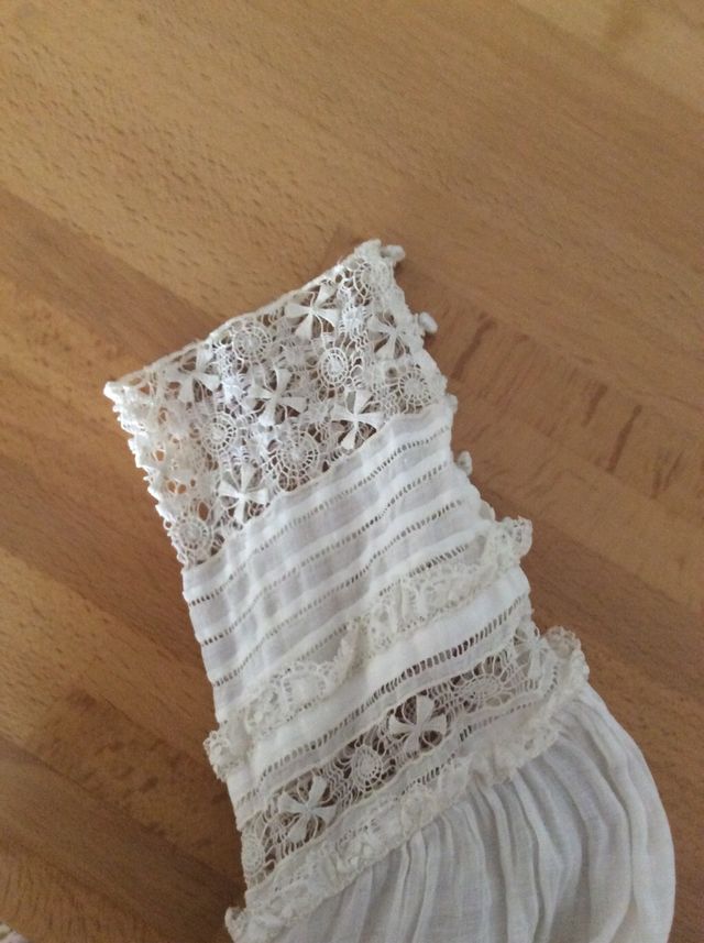 Blusa vintage inglesa bordada talla S