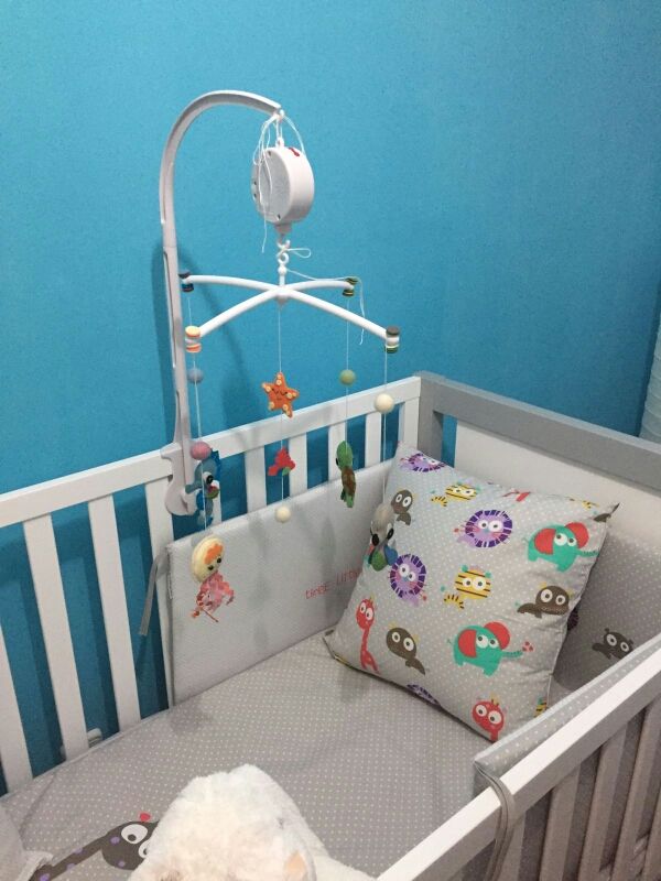 Carrusel musical hecho a mano