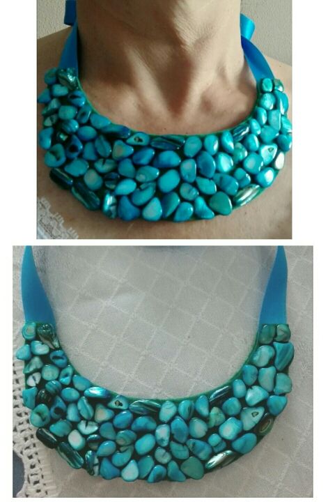 Collar turquesa