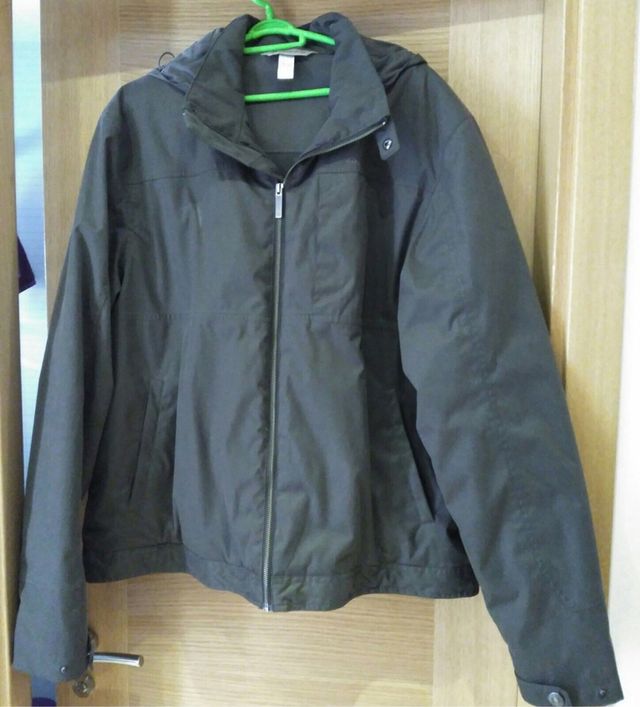 Abrigo con capucha Quechua XXL