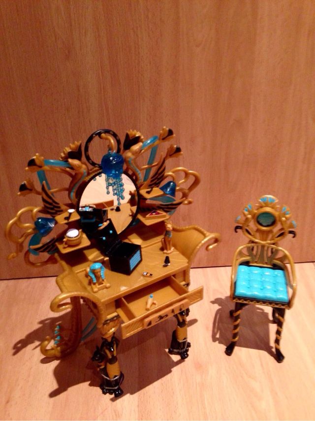 Monster High tocador