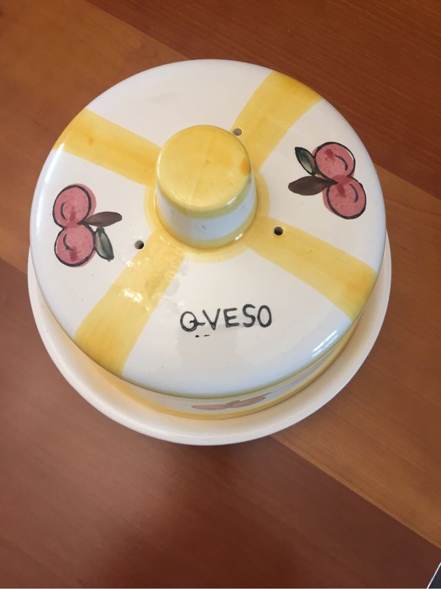 Quesera rustica de ceramica