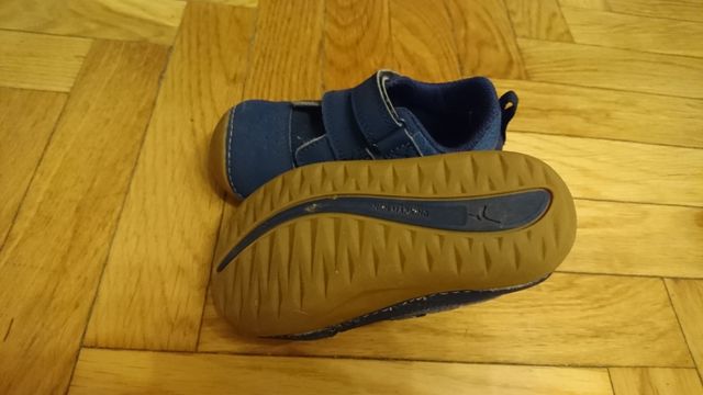 zapatillas deporte bebé T23