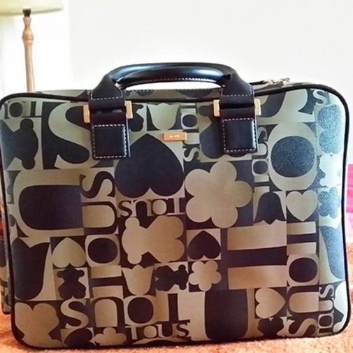 Maletin para portátil TOUS Original.