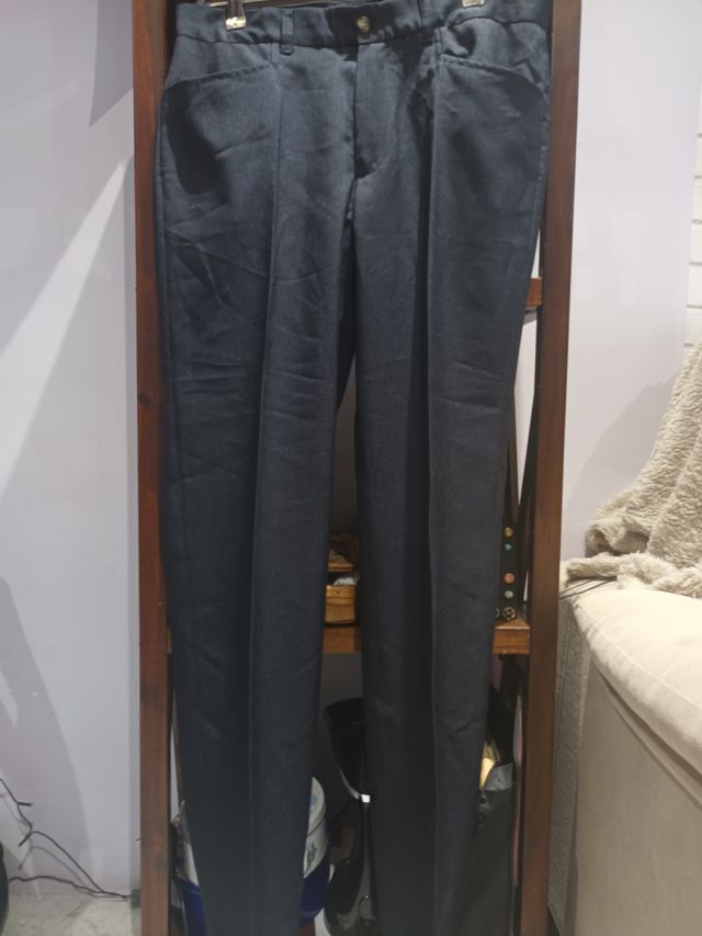 Pantalones caballero sin estrenar.