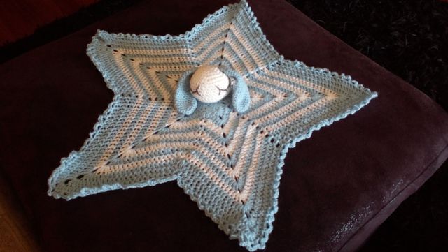 Dudú/Manta de apego crochet. Hecho a mano