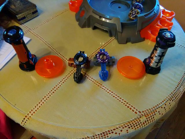 battle strikers o bae blade de segunda mano por 15 en gabia la