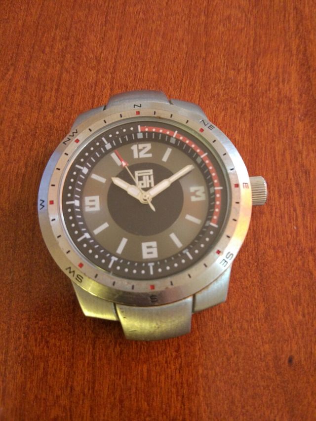 Reloj   (Pedro del hierro).